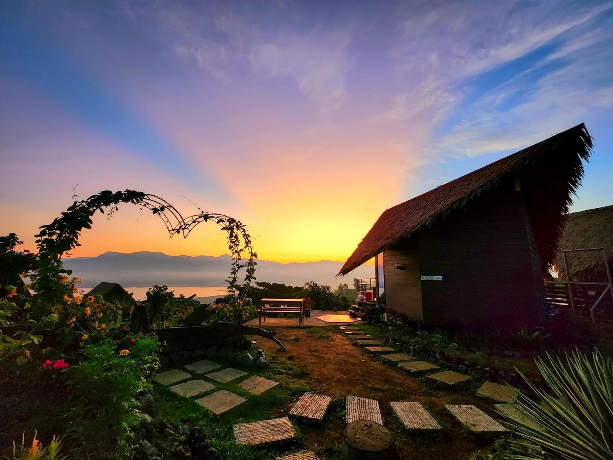 Villa Farm Ridge By Desmond Farm à Sampaloc  Extérieur photo